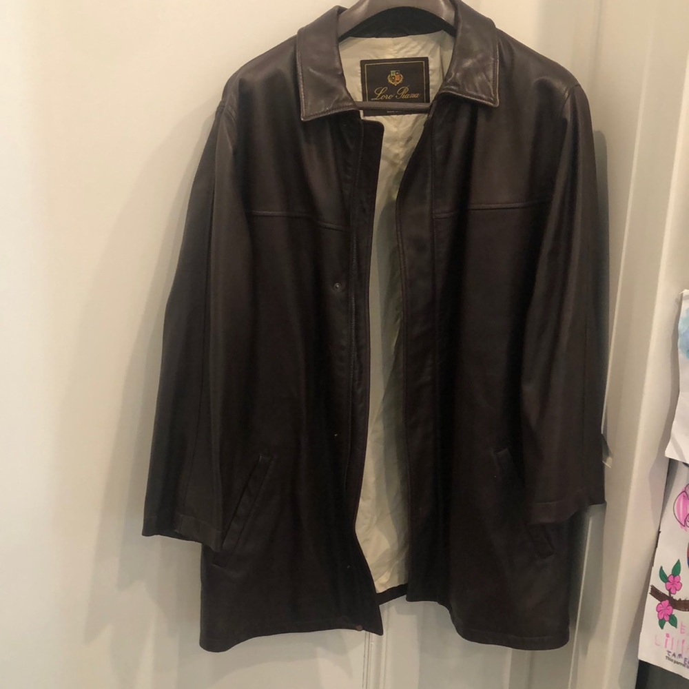 Auth Loro Piana Men’s leather coat